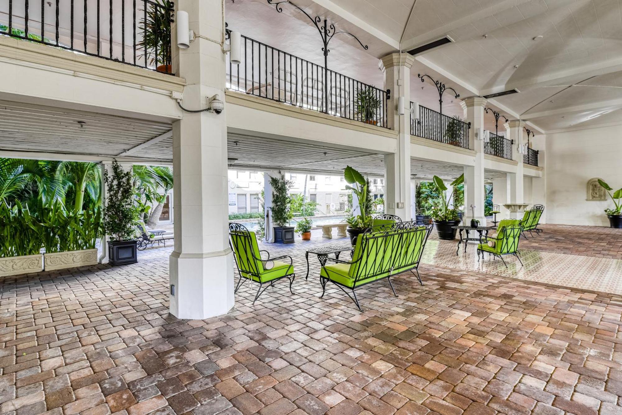 Palm Beach Hotel & Sunrise Cottage Bilik gambar